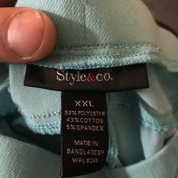 Women’s Style&Co pants - Picture 2 of 2